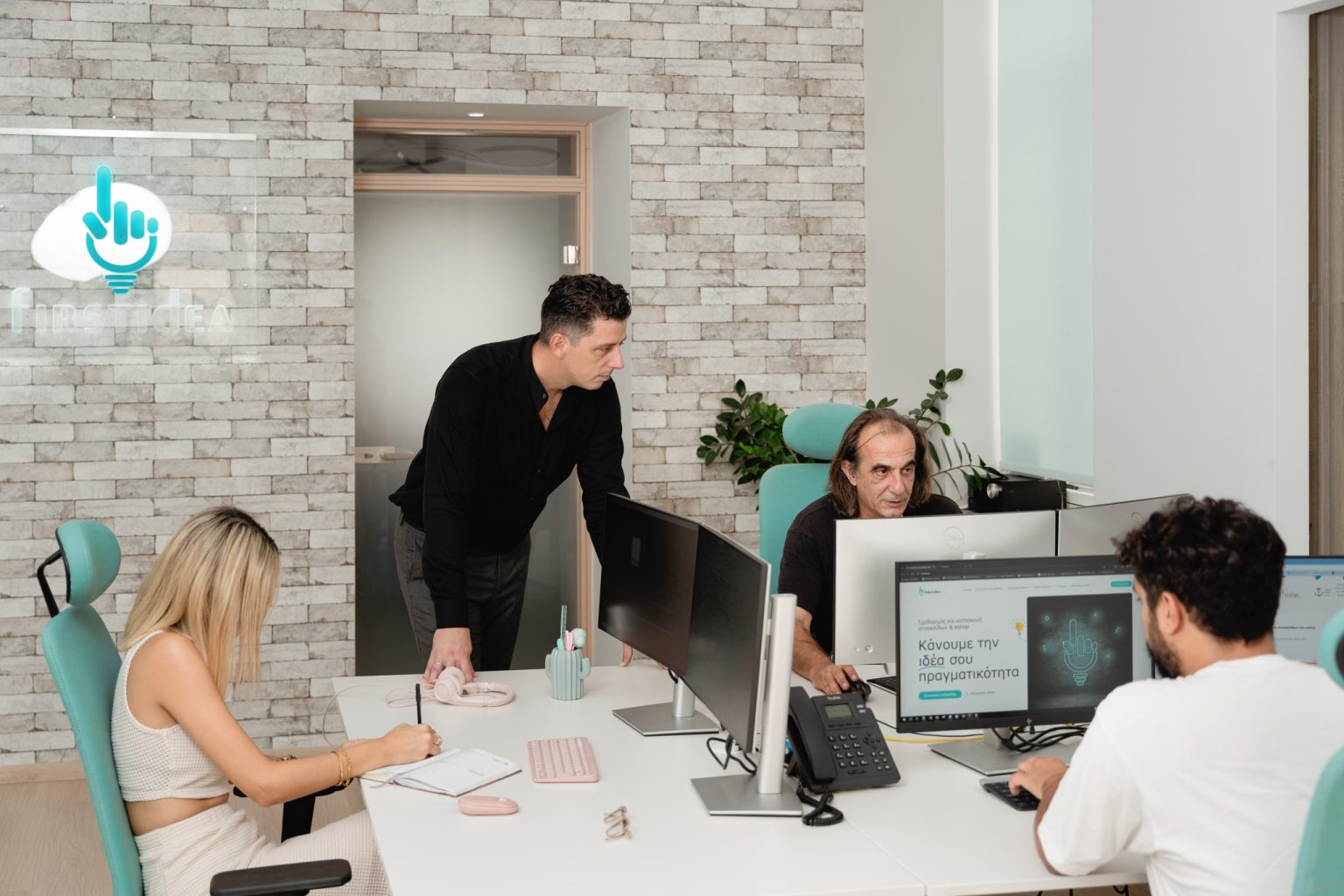 Καθημερινή εργασία στο studio